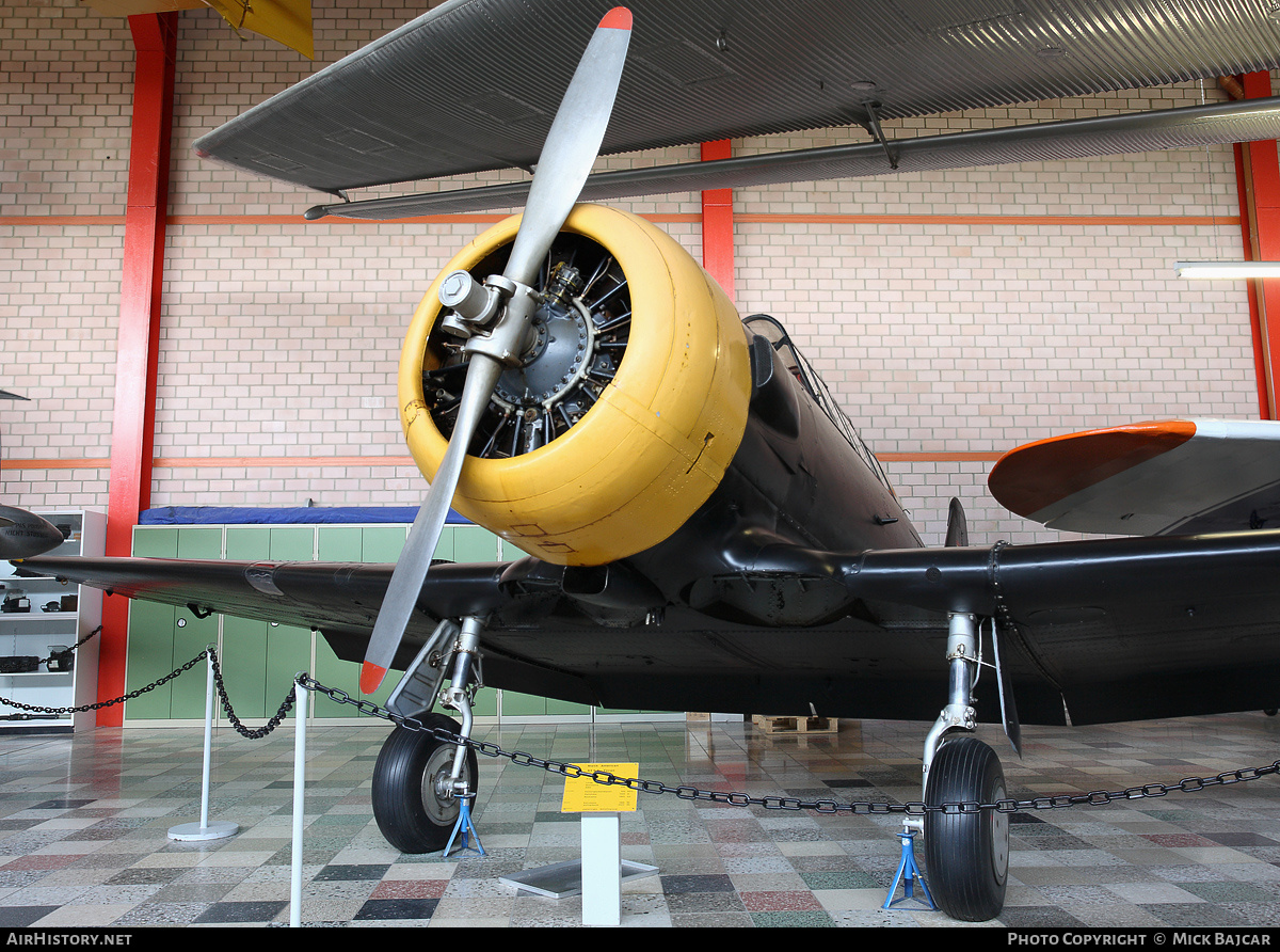 Aircraft Photo of D-FDEM | North American AT-6F Texan | AirHistory.net #79705