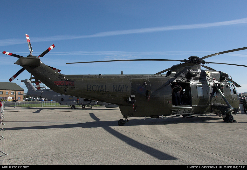 Aircraft Photo of ZE426 | Westland WS-61 Sea King HC4 | UK - Navy | AirHistory.net #79767