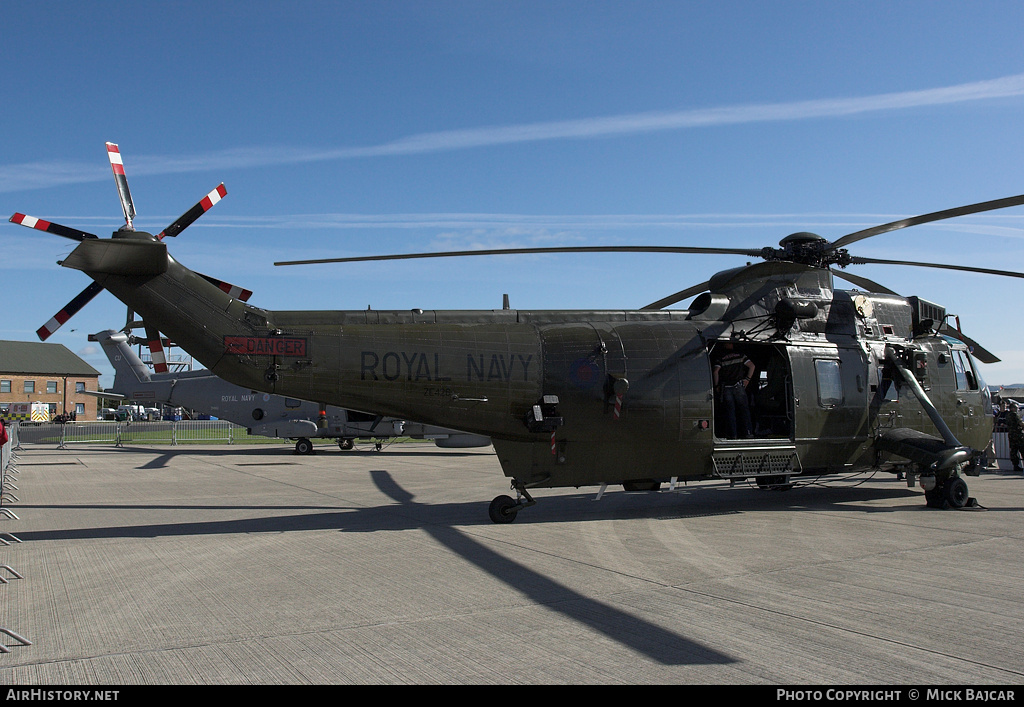 Aircraft Photo of ZE426 | Westland WS-61 Sea King HC4 | UK - Navy | AirHistory.net #79767