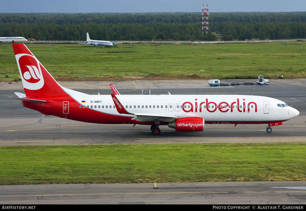 Aircraft Photo of D-ABKT | Boeing 737-86J | Air Berlin | AirHistory.net #79808