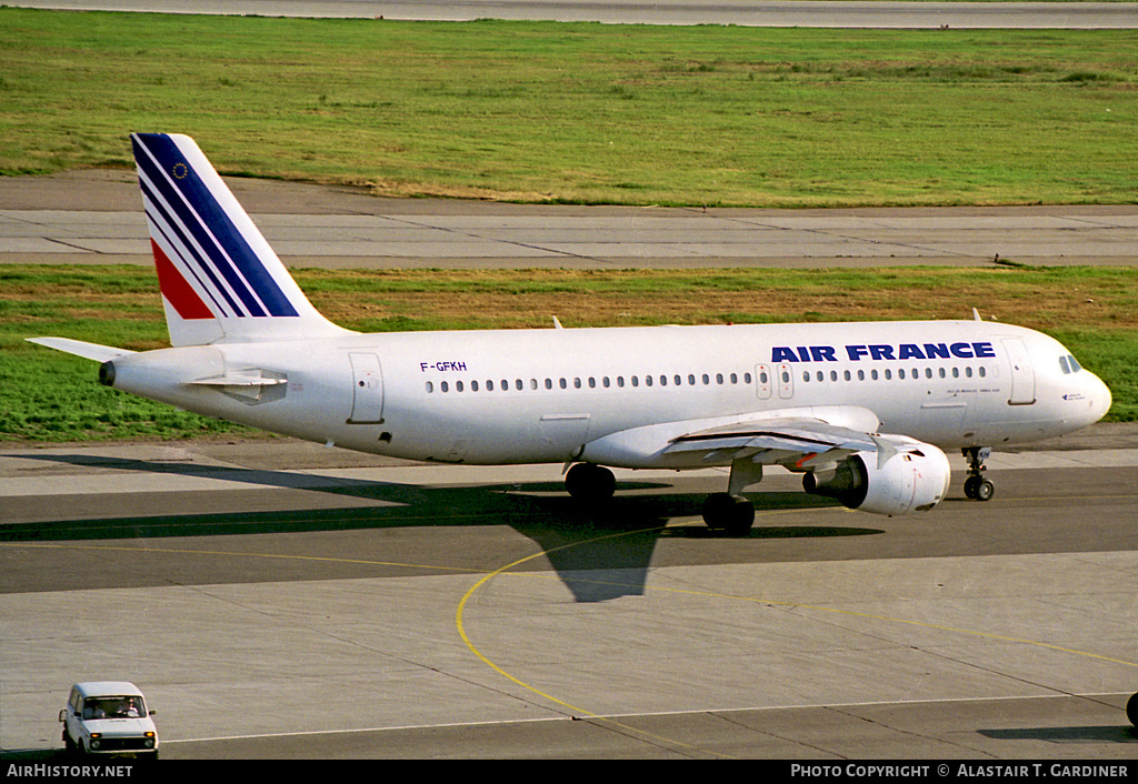 Aircraft Photo of F-GFKH | Airbus A320-211 | Air France | AirHistory.net #79825