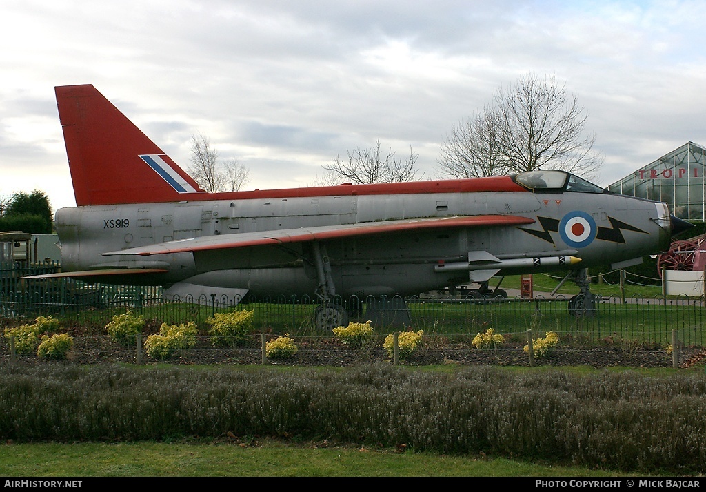 Aircraft Photo of XS919 | English Electric Lightning F6 | UK - Air Force | AirHistory.net #79895
