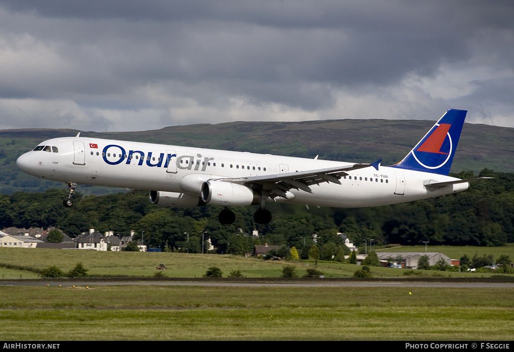 Aircraft Photo of TC-TUB | Airbus A321-131 | Onur Air | AirHistory.net #79986