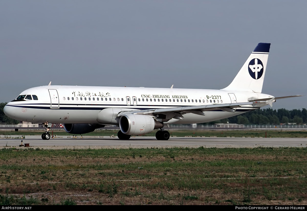 Aircraft Photo of B-2377 | Airbus A320-214 | CNAC - Zhejiang Airlines | AirHistory.net #80022