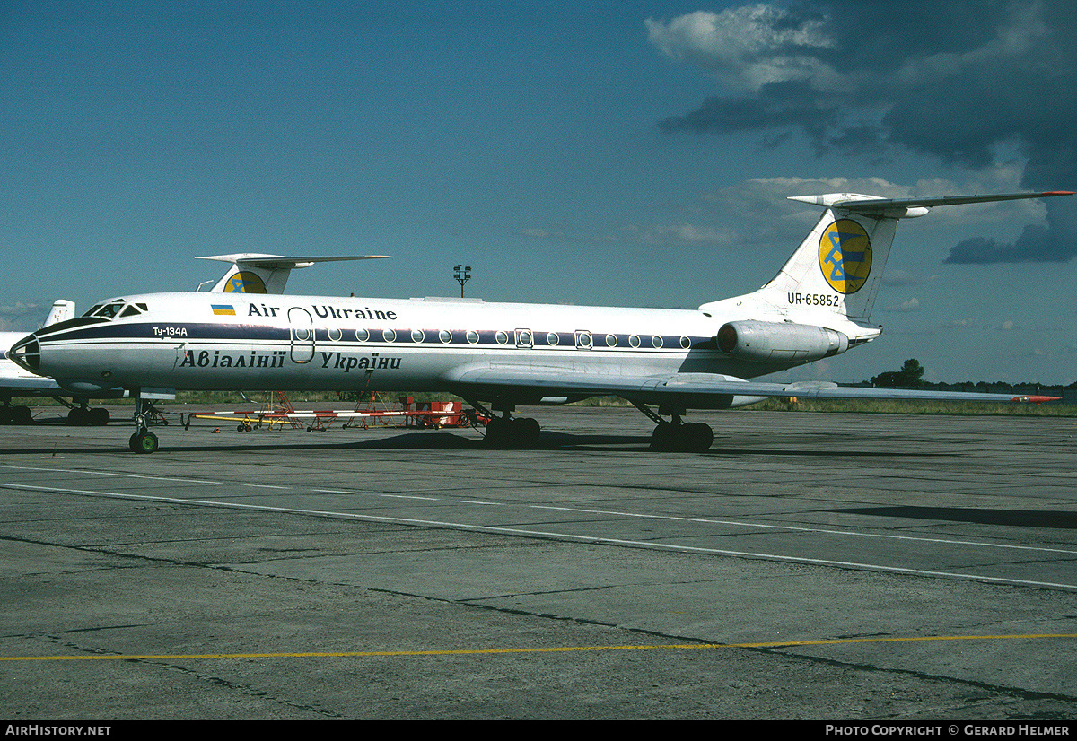 Aircraft Photo of UR-65852 | Tupolev Tu-134A | Air Ukraine | AirHistory.net #80151