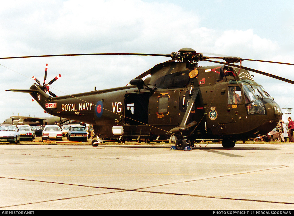 Aircraft Photo of ZA297 | Westland WS-61 Sea King HC4 | UK - Navy | AirHistory.net #80245