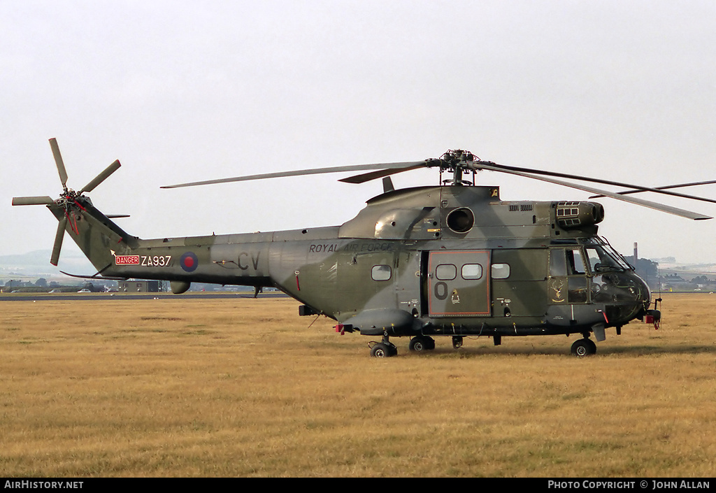 Aircraft Photo of ZA937 | Aerospatiale SA-330E Puma HC1 | UK - Air Force | AirHistory.net #80322