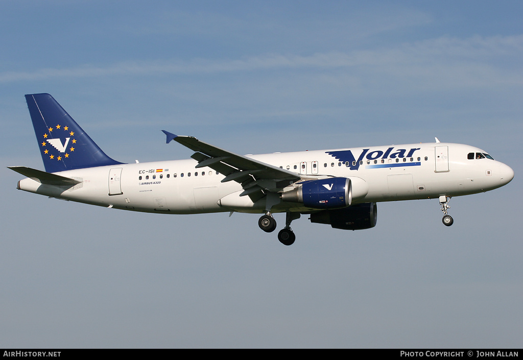 Aircraft Photo of EC-ISI | Airbus A320-214 | Volar Airlines | AirHistory.net #80462