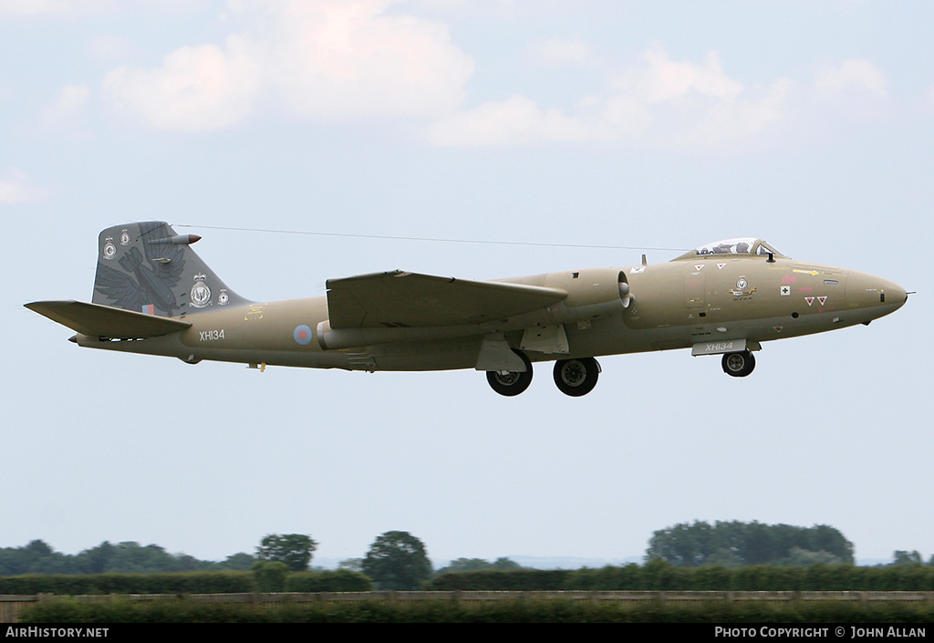 Aircraft Photo of XH134 | English Electric Canberra PR9 | UK - Air Force | AirHistory.net #80513