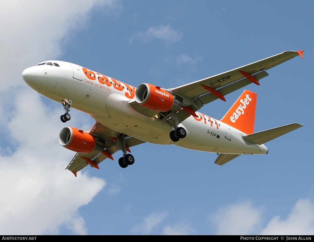 Aircraft Photo of G-EZIP | Airbus A319-111 | EasyJet | AirHistory.net #80572