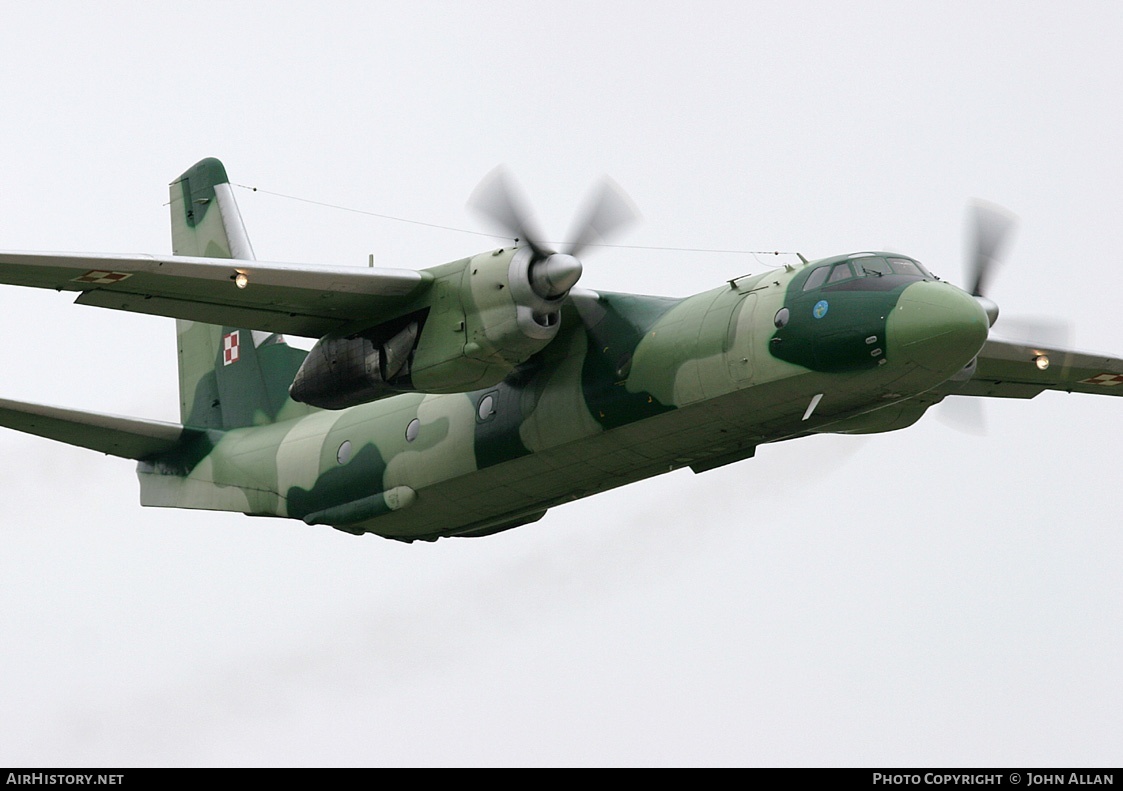 Aircraft Photo of 1602 | Antonov An-26 | Poland - Air Force | AirHistory.net #80580