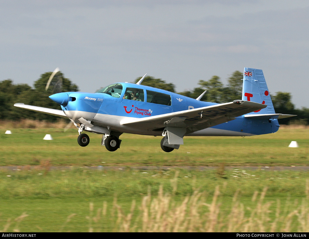 Aircraft Photo of G-OBAL | Mooney M-20J 201 | Thomsonfly Flying Club | AirHistory.net #80663