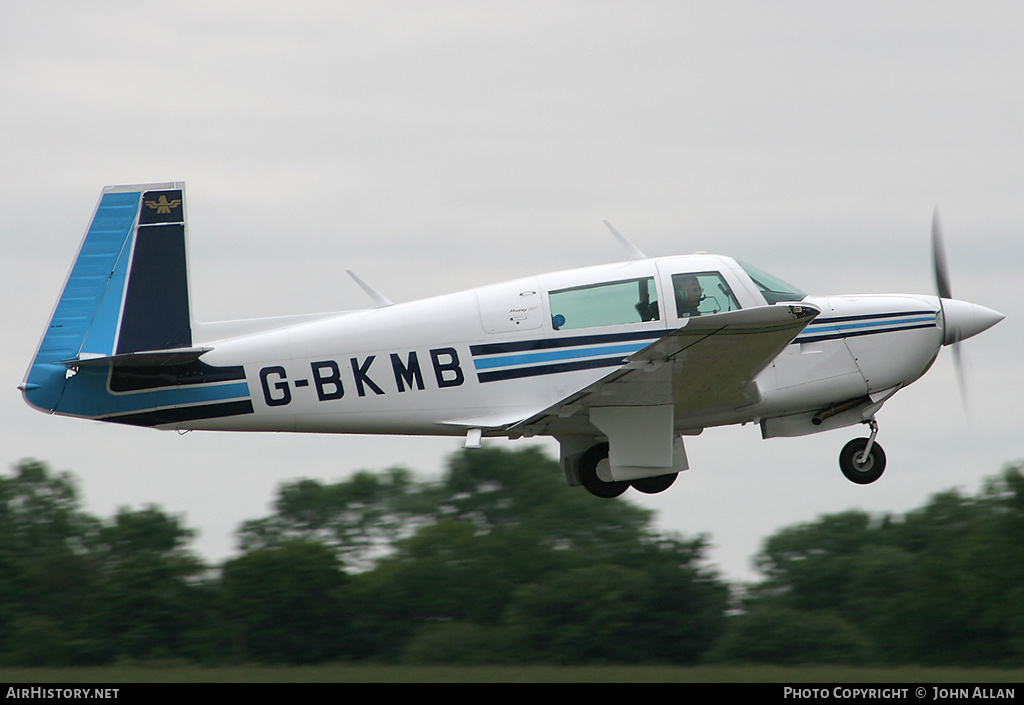 Aircraft Photo of G-BKMB | Mooney M-20J 201 | AirHistory.net #81075