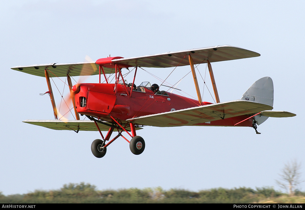 Aircraft Photo of G-AJVE | De Havilland D.H. 82A Tiger Moth II | AirHistory.net #81109