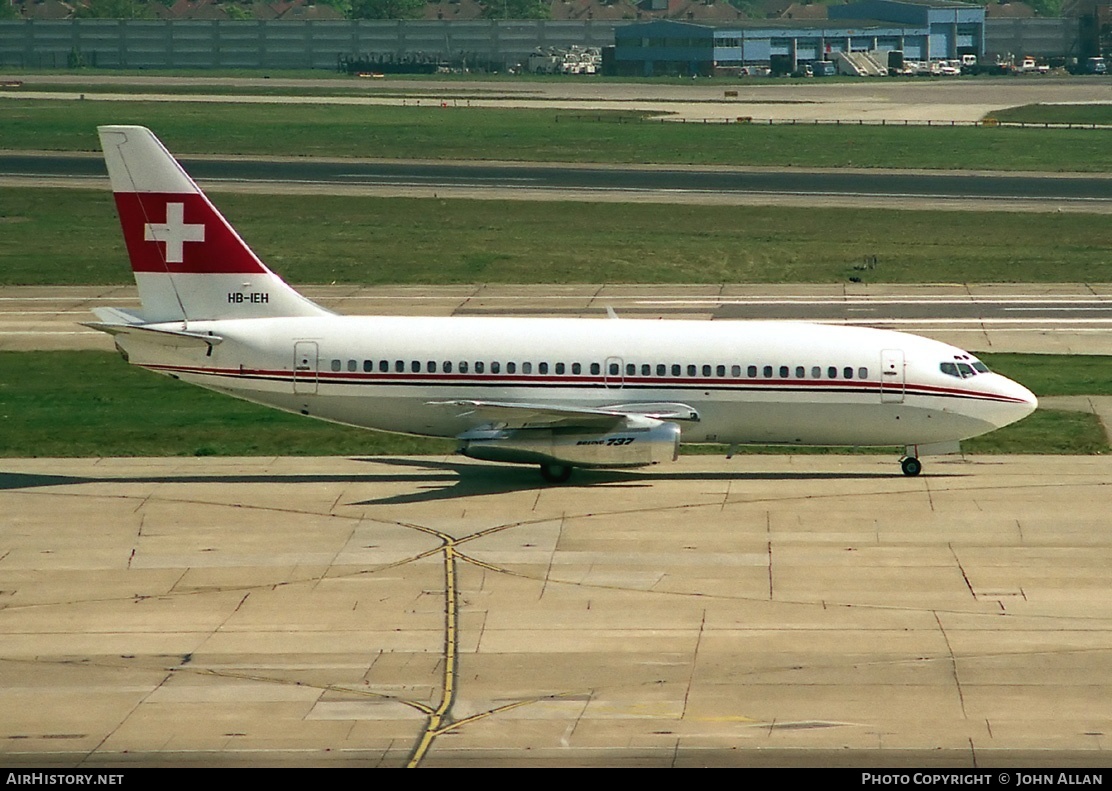 Aircraft Photo of HB-IEH | Boeing 737-2V6/Adv | Petrolair | AirHistory.net #81176