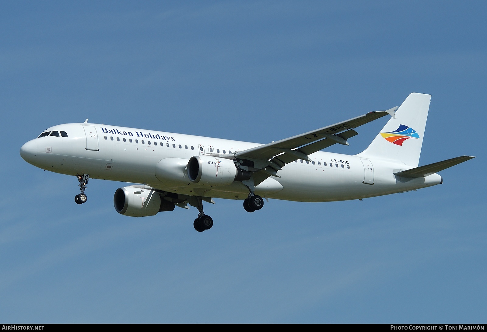 Aircraft Photo of LZ-BHC | Airbus A320-212 | Balkan Holidays Air - BH Air | AirHistory.net #81202