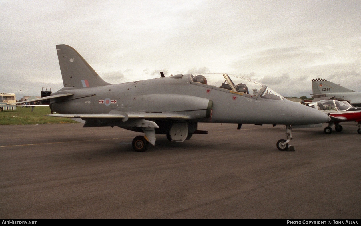Aircraft Photo of XX318 | British Aerospace Hawk T.1A | UK - Air Force | AirHistory.net #81279