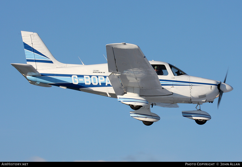 Aircraft Photo of G-BOPA | Piper PA-28-181 Archer II | AirHistory.net #81291