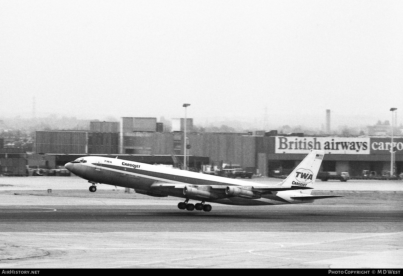 Aircraft Photo of N5774T | Boeing 707-331C | Trans World Airlines - TWA Cargojet | AirHistory.net #81521