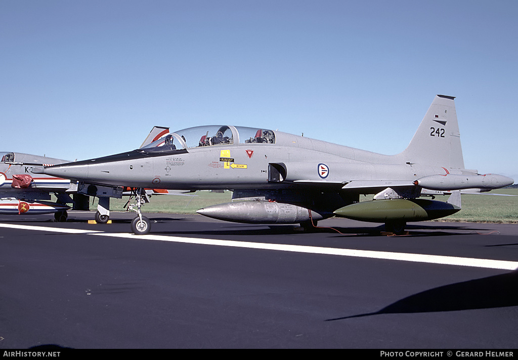 Aircraft Photo of 242 | Northrop F-5B Freedom Fighter | Norway - Air Force | AirHistory.net #81536