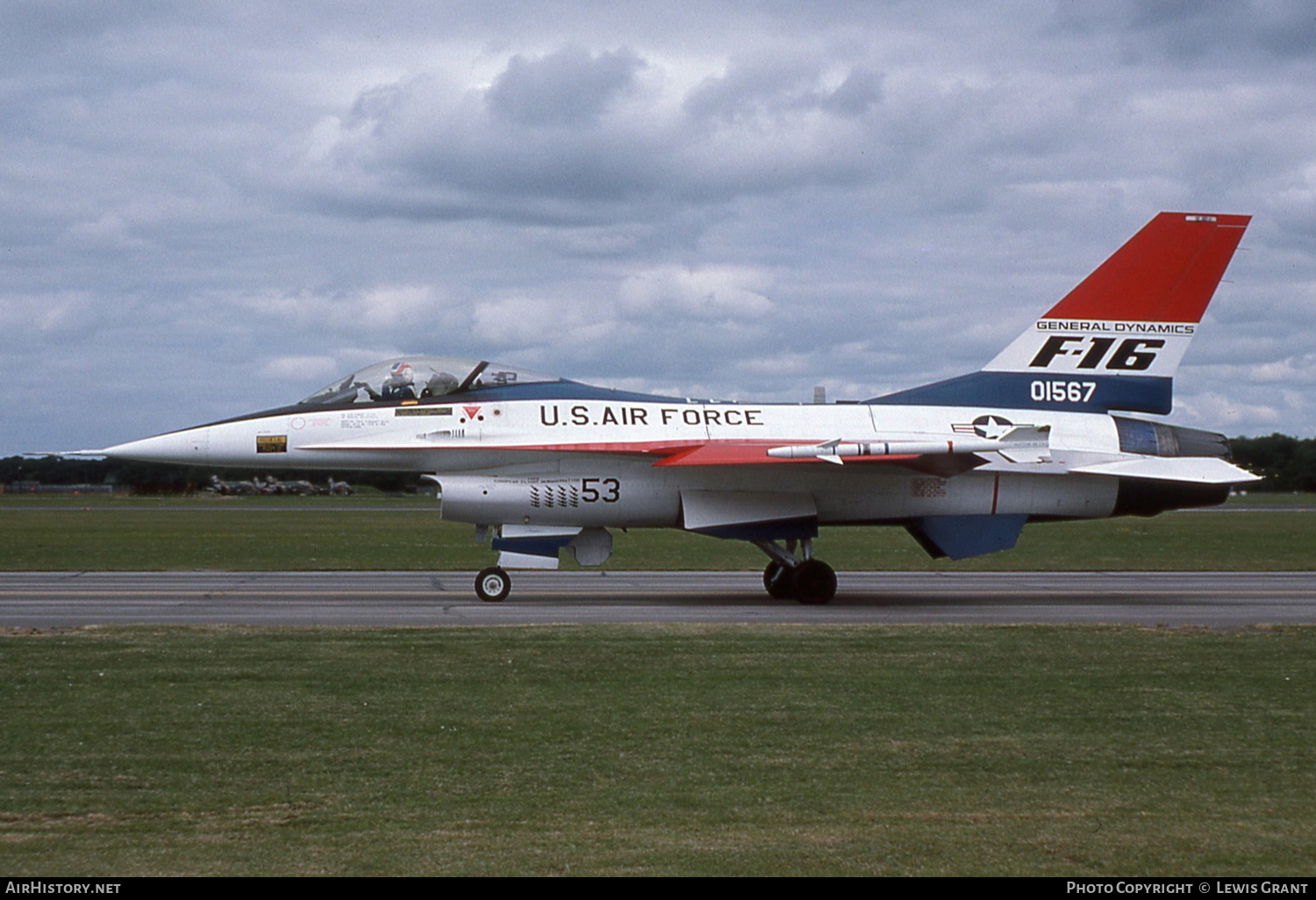 Aircraft Photo of 72-1567 / 01567 | General Dynamics YF-16 Fighting Falcon | USA - Air Force | AirHistory.net #81558