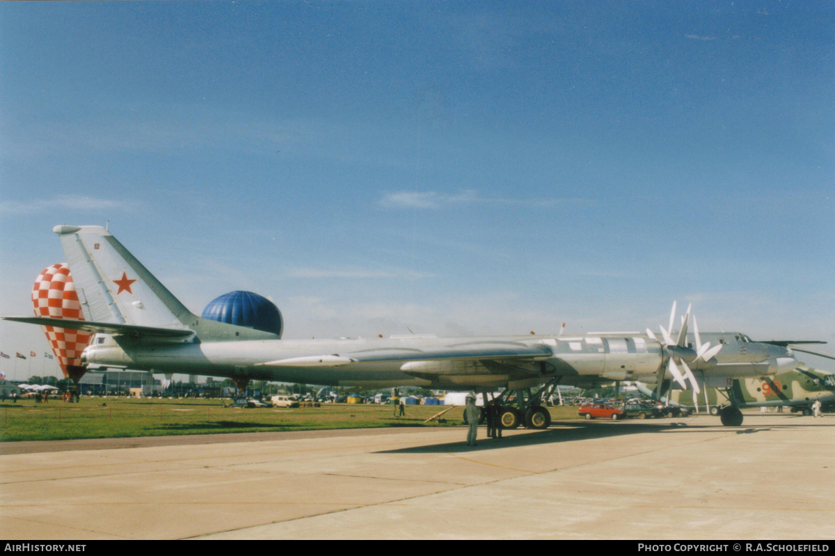 Aircraft Photo of 12 red | Tupolev Tu-95MS | Russia - Air Force | AirHistory.net #81561