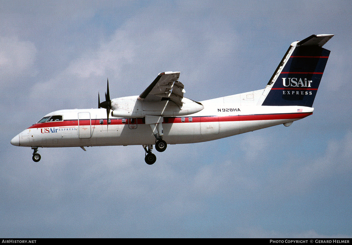 Aircraft Photo of N928HA | De Havilland Canada DHC-8-102 Dash 8 | USAir Express | AirHistory.net #81594