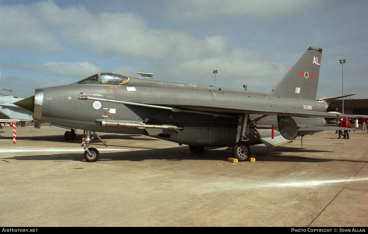 Aircraft Photo of XS919 | English Electric Lightning F6 | UK - Air Force | AirHistory.net #81655