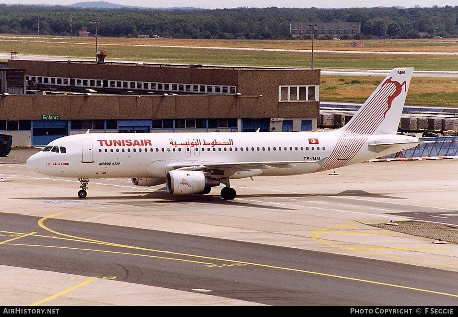 Aircraft Photo of TS-IMM | Airbus A320-211 | Tunisair | AirHistory.net #81665