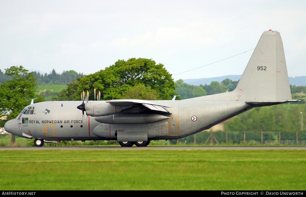 Aircraft Photo of 952 | Lockheed C-130H Hercules | Norway - Air Force | AirHistory.net #81676