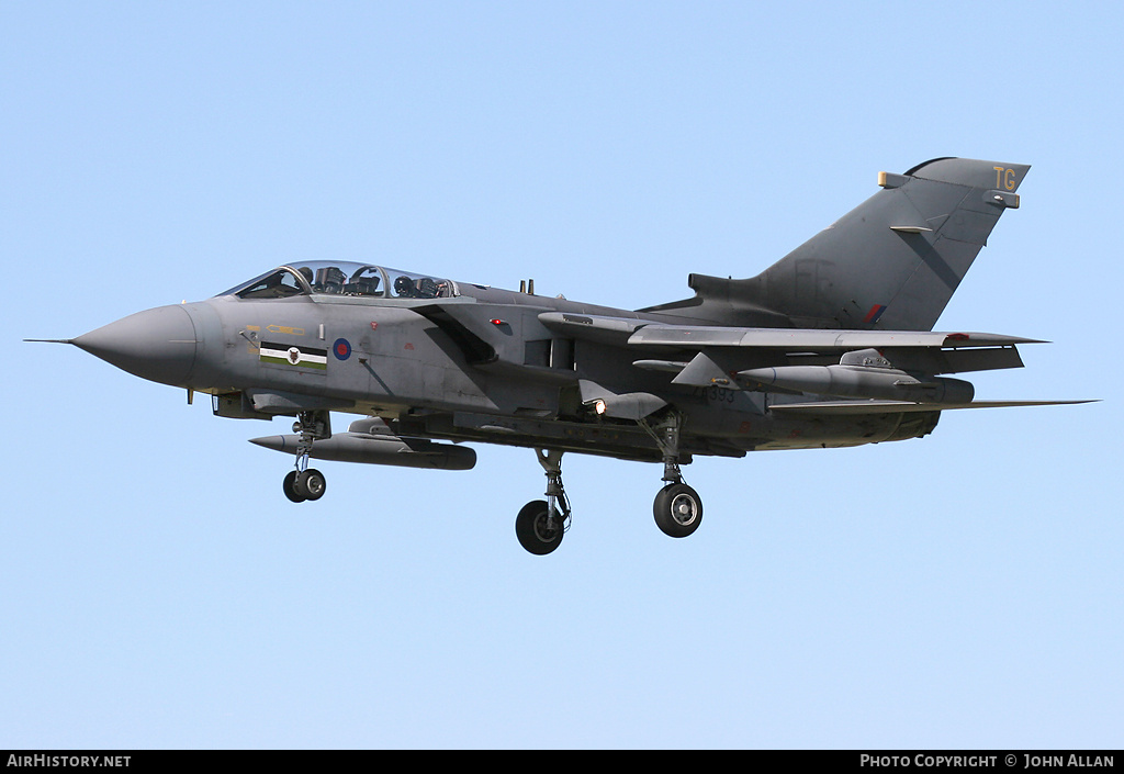 Aircraft Photo of ZA393 | Panavia Tornado GR4 | UK - Air Force | AirHistory.net #81679