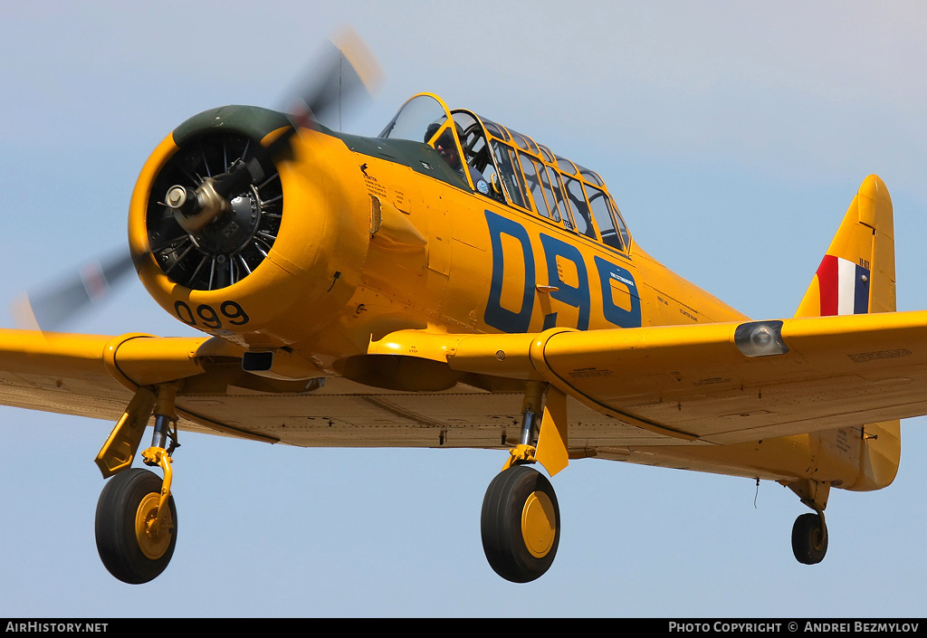 Aircraft Photo of VH-NZX / NZ1099 | North American AT-6D Texan | New Zealand - Air Force | AirHistory.net #81898