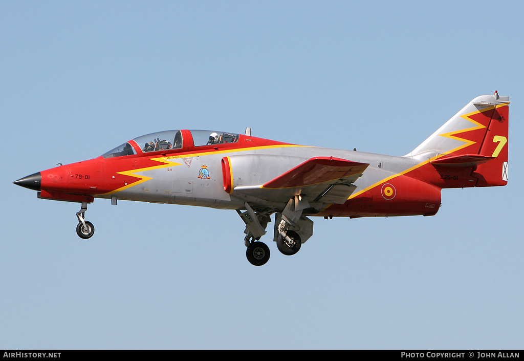 Aircraft Photo of E.25-01 | CASA C101EB Aviojet | Spain - Air Force | AirHistory.net #82101