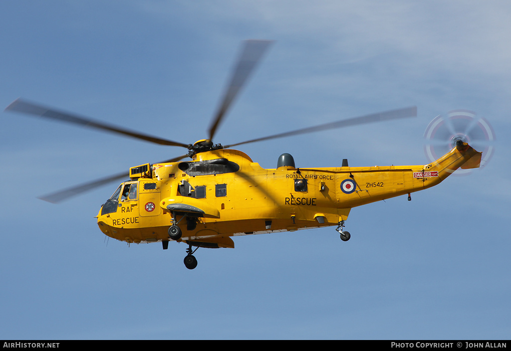 Aircraft Photo of ZH542 | Westland WS-61 Sea King HAR3A | UK - Air Force | AirHistory.net #82332