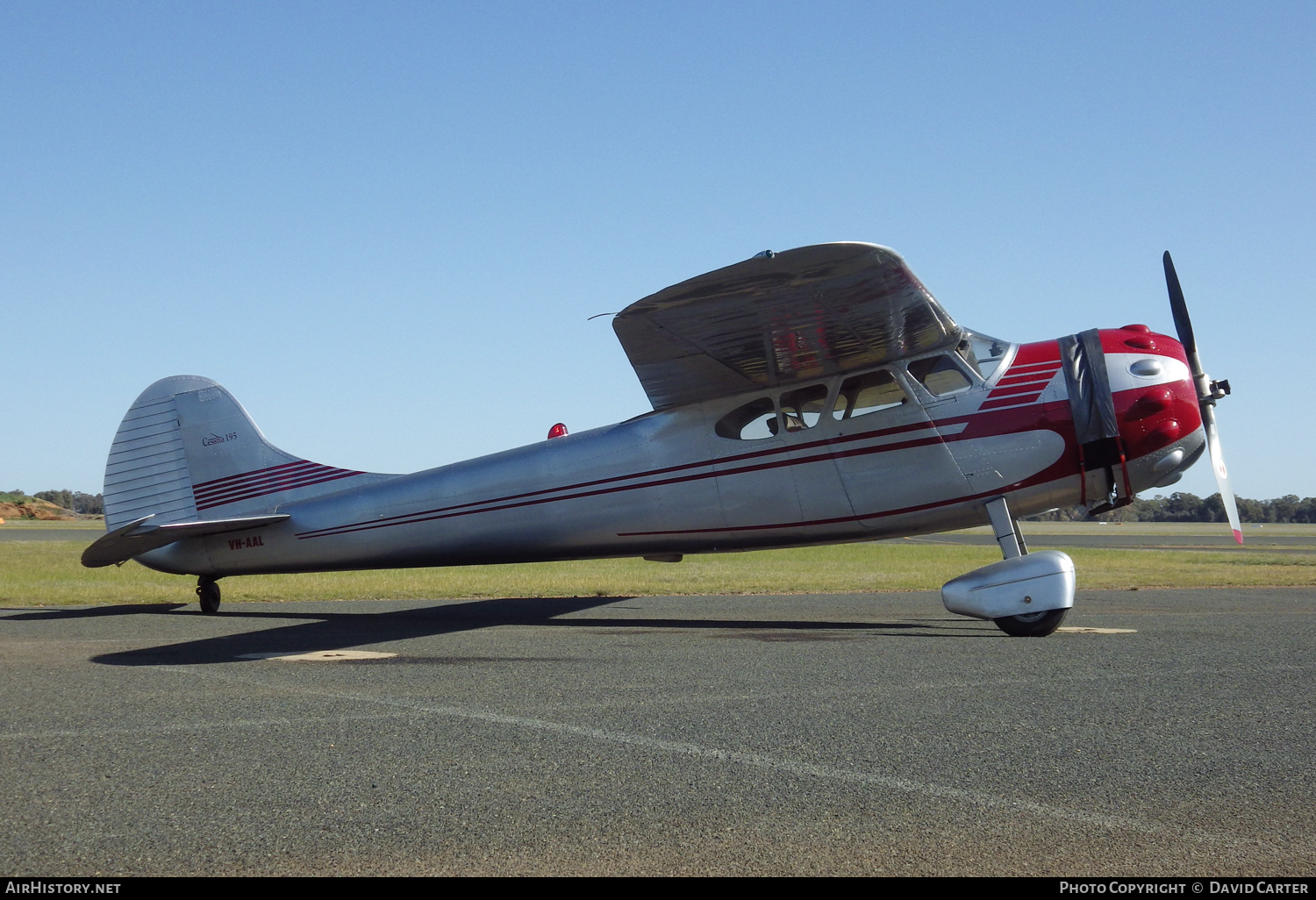 Aircraft Photo of VH-AAL | Cessna 190 | AirHistory.net #82494