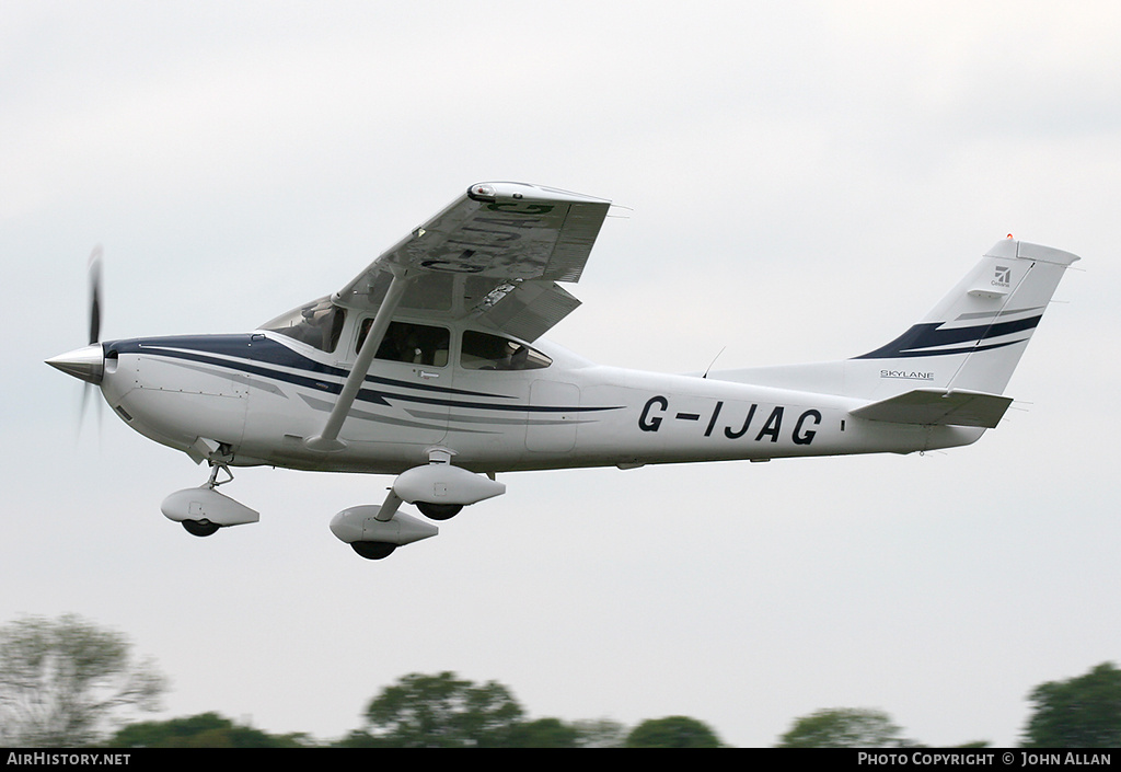 Aircraft Photo of G-IJAG | Cessna 182T Skylane | AirHistory.net #82536