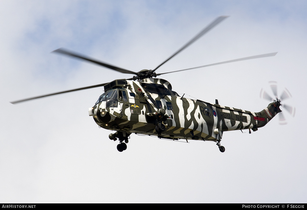Aircraft Photo of ZF115 | Westland WS-61 Sea King HC4 | UK - Navy | AirHistory.net #82634