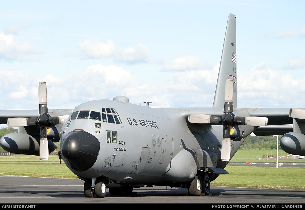 Aircraft Photo of 88-4404 / 84404 | Lockheed C-130H Hercules | USA - Air Force | AirHistory.net #82688