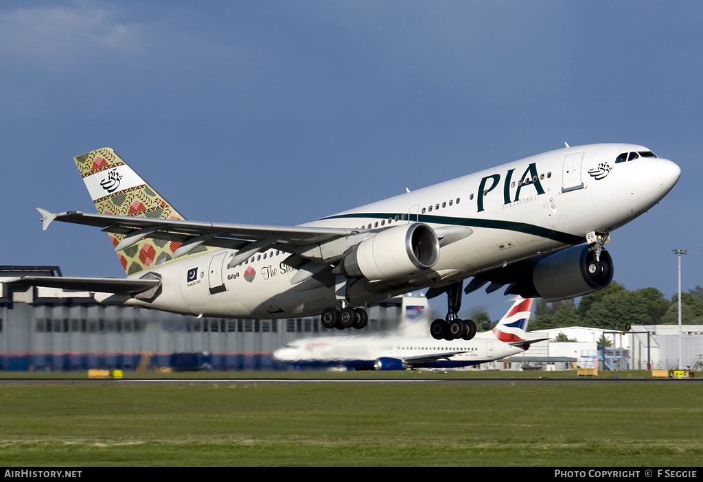 Aircraft Photo of AP-BEG | Airbus A310-308 | Pakistan International Airlines - PIA | AirHistory.net #82708