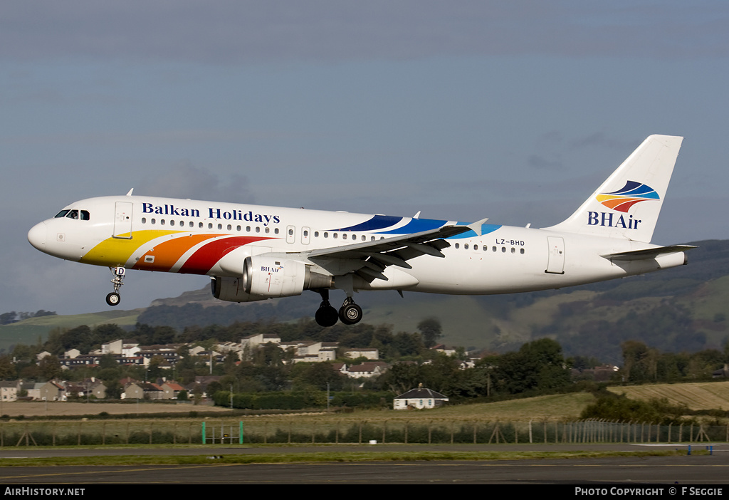 Aircraft Photo of LZ-BHD | Airbus A320-212 | Balkan Holidays Air - BH Air | AirHistory.net #82726