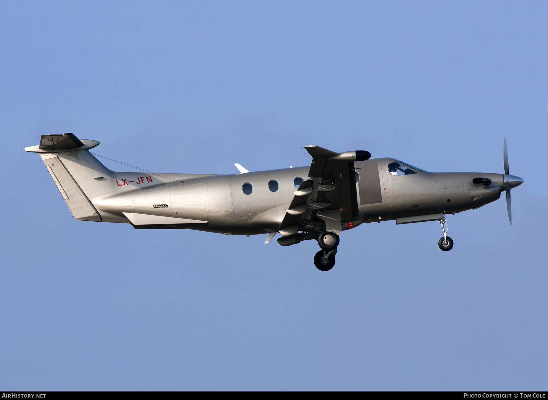 Aircraft Photo of LX-JFN | Pilatus PC-12/47 | AirHistory.net #82732