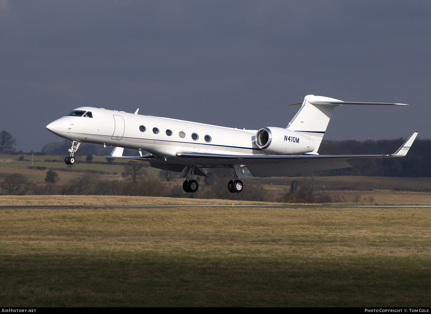 Aircraft Photo of N410M | Gulfstream Aerospace G-V Gulfstream V | AirHistory.net #82742