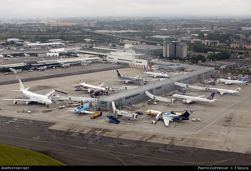 Airport photo of Glasgow - International (EGPF / GLA) in Scotland, United Kingdom | AirHistory.net #82805