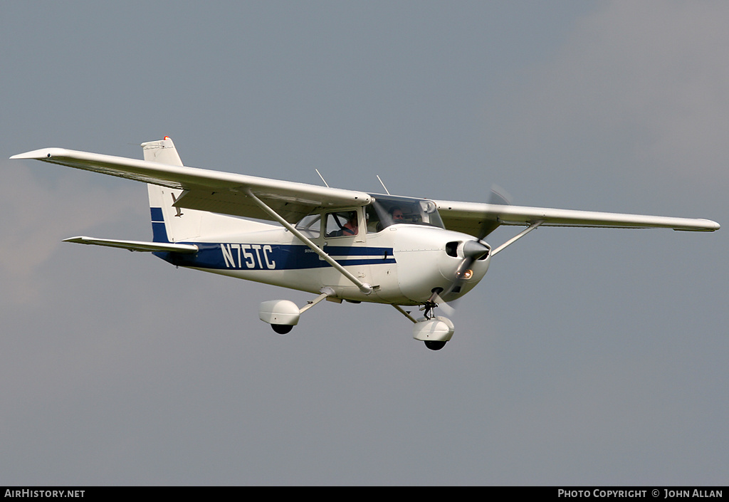 Aircraft Photo of N75TC | Cessna 172N Skyhawk 100 | AirHistory.net #82848