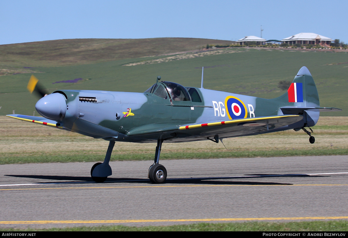 Aircraft Photo of 19-4104 | Supermarine Aircraft Spitfire Mk26 | UK - Air Force | AirHistory.net #82885