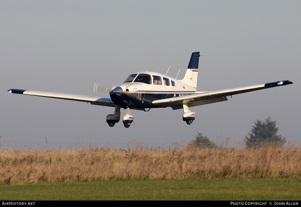 Aircraft Photo of G-BWUH | Piper PA-28-181 Archer III | AirHistory.net #82890