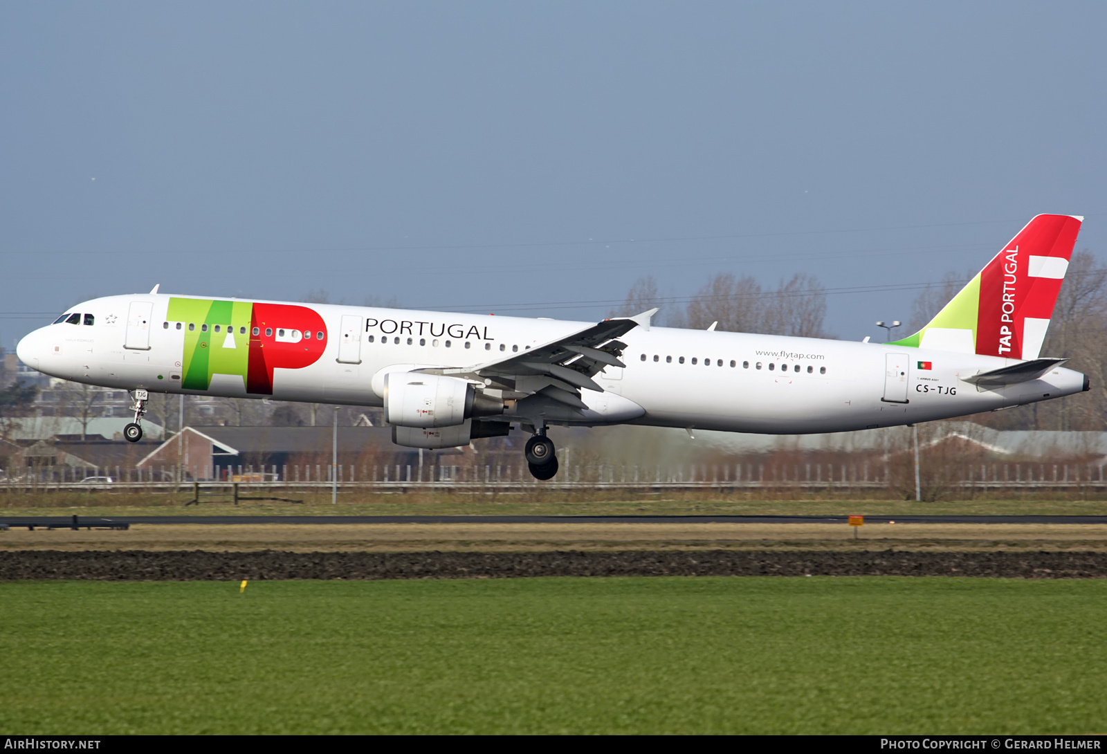 Aircraft Photo of CS-TJG | Airbus A321-211 | TAP Portugal | AirHistory.net #83148
