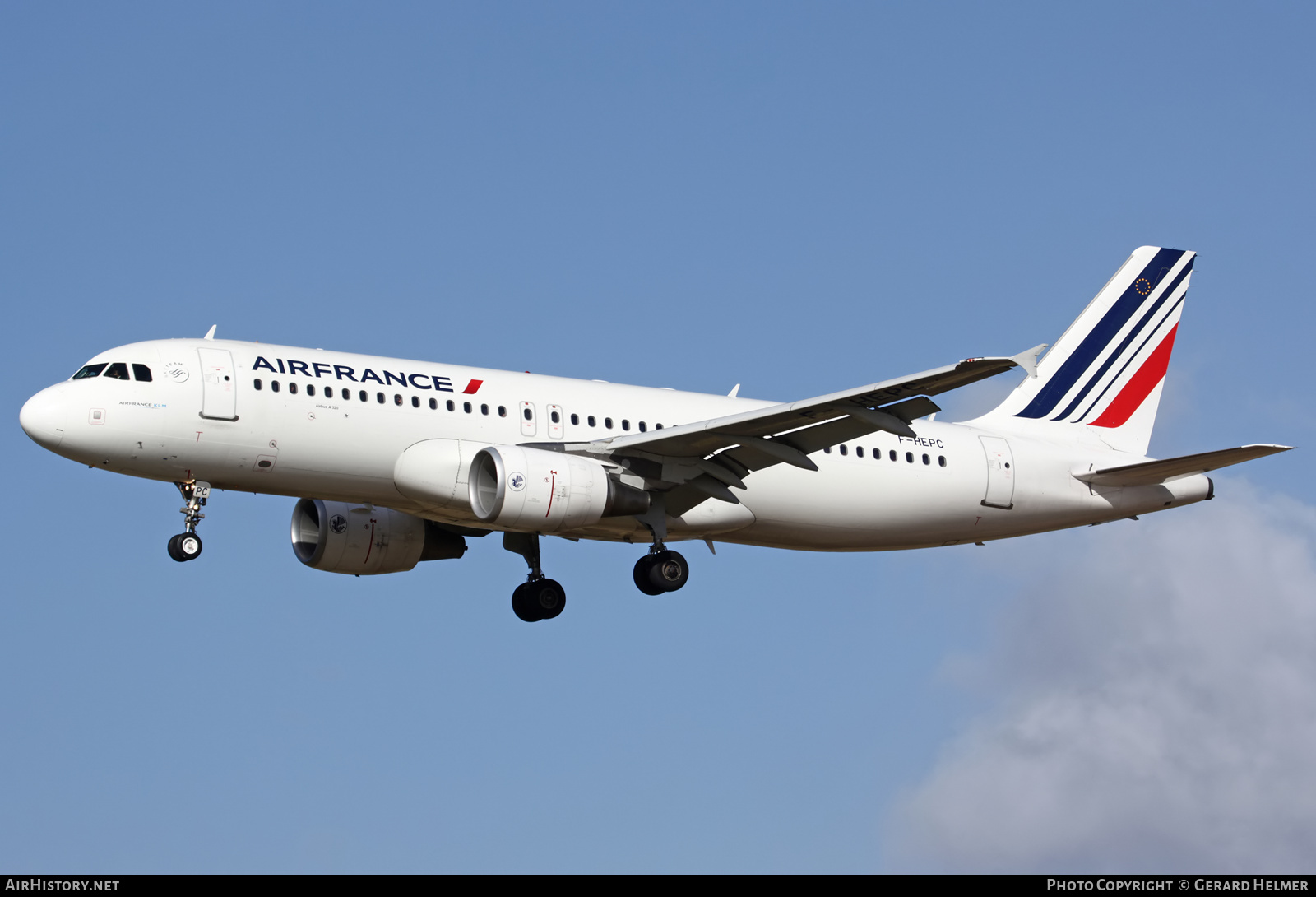 Aircraft Photo of F-HEPC | Airbus A320-214 | Air France | AirHistory.net #83185
