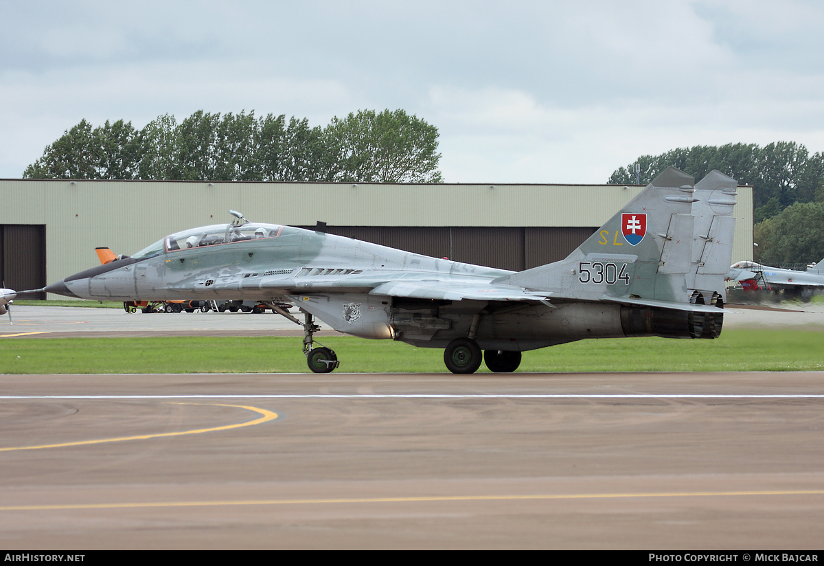 Aircraft Photo of 5304 | Mikoyan-Gurevich MiG-29UBS (9-51) | Slovakia - Air Force | AirHistory.net #83300