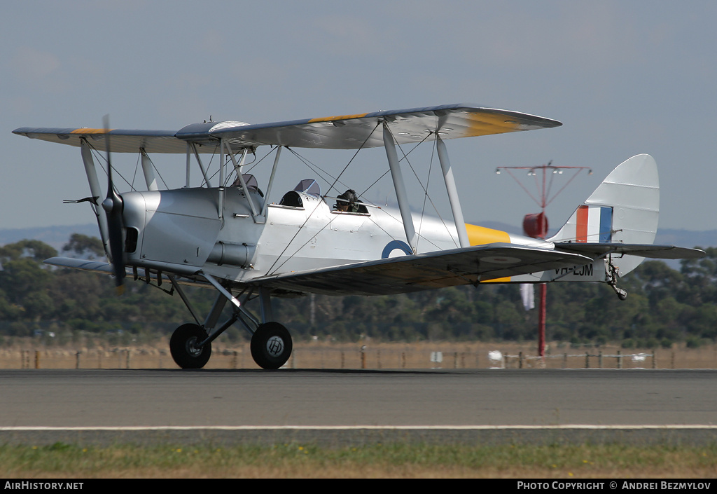 Aircraft Photo of VH-LJM / A17-561 | De Havilland D.H. 82A Tiger Moth | Australia - Air Force | AirHistory.net #83303
